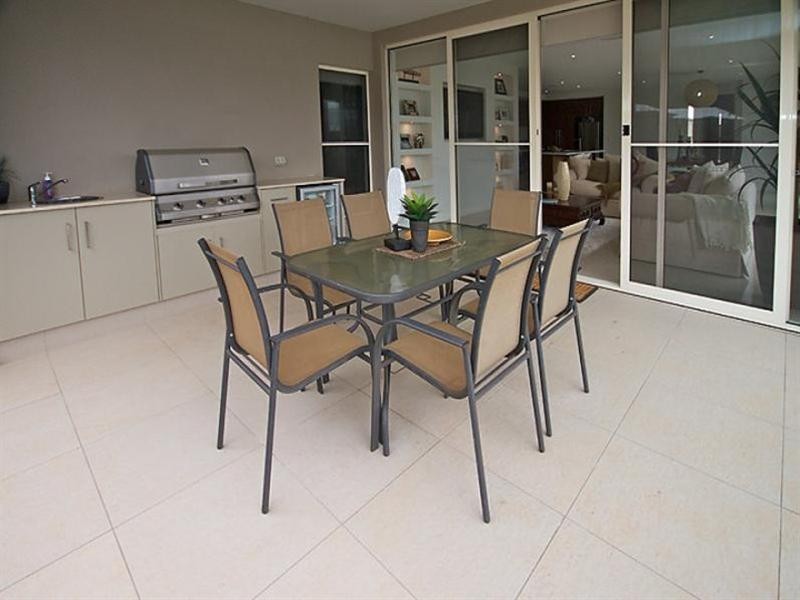 47 Nursery Drive, Middle Ridge QLD 4350