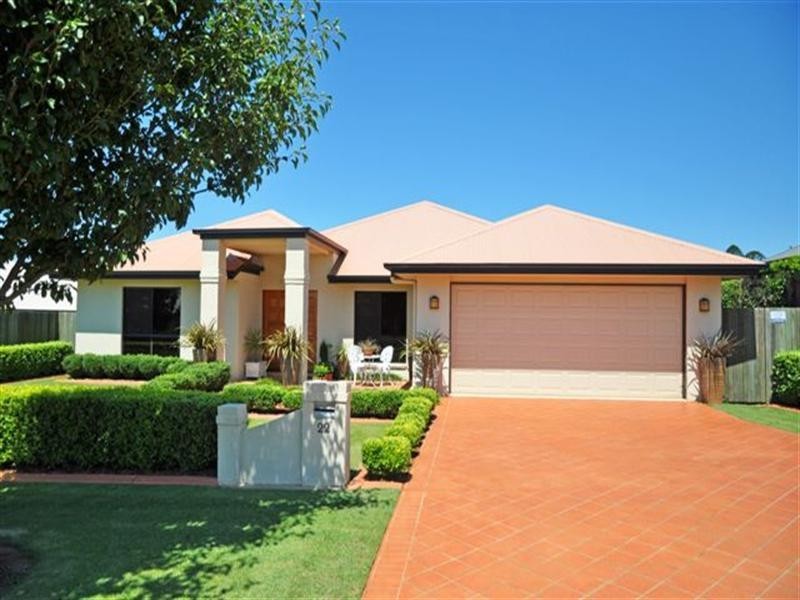 22 Barton Street, Middle Ridge QLD 4350