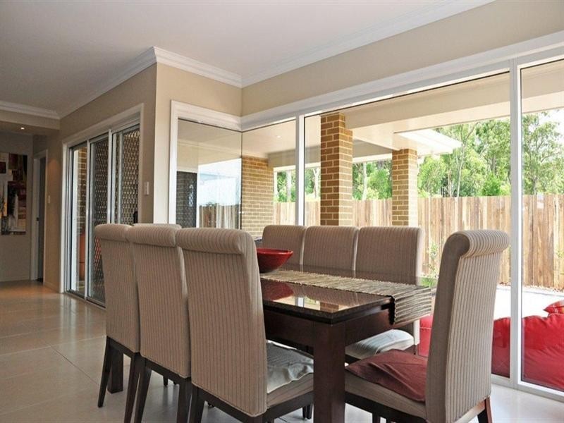 67 Wood Drive, Middle Ridge QLD 4350