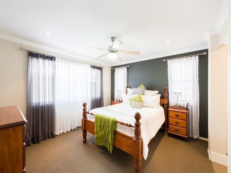 14 Pugh Street, Middle Ridge QLD 4350