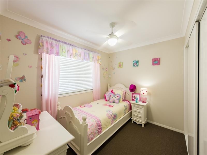 14 Pugh Street, Middle Ridge QLD 4350