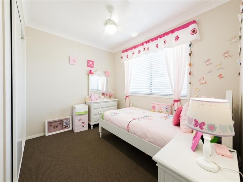 14 Pugh Street, Middle Ridge QLD 4350