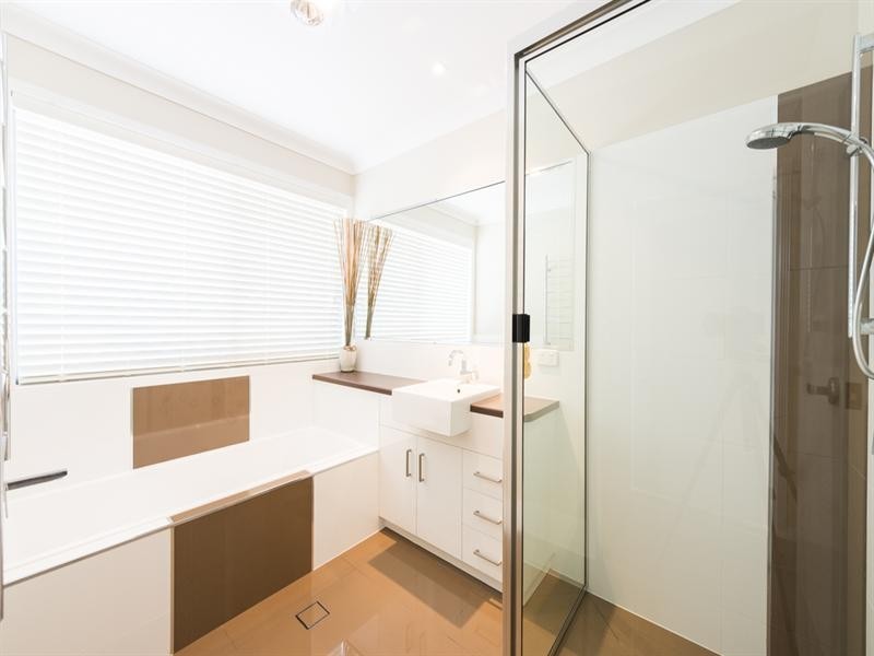 14 Pugh Street, Middle Ridge QLD 4350