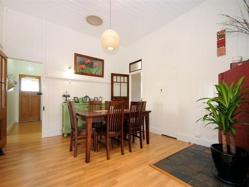 69 Hill Street, Newtown QLD 4350