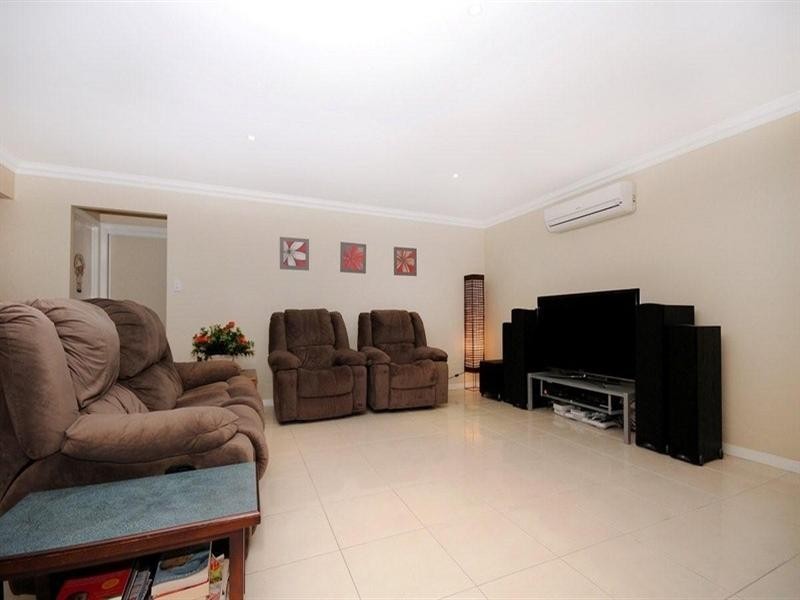 2 Stedman Street, Middle Ridge QLD 4350