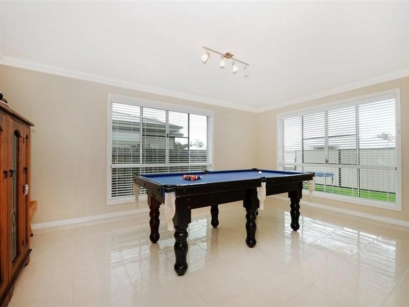 2 Stedman Street, Middle Ridge QLD 4350