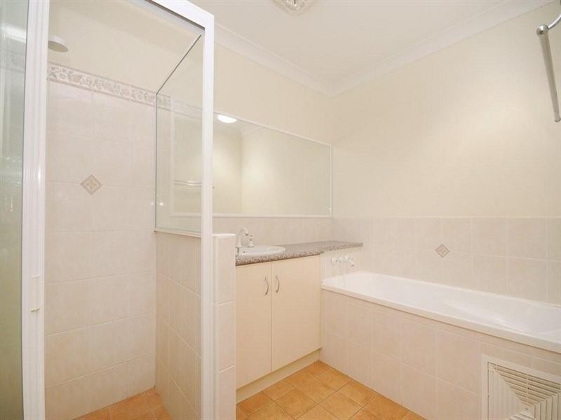 Unit 4/63a Boshammer Street, Rangeville QLD 4350