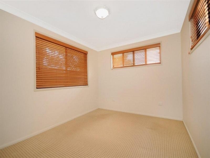 Unit 4/63a Boshammer Street, Rangeville QLD 4350