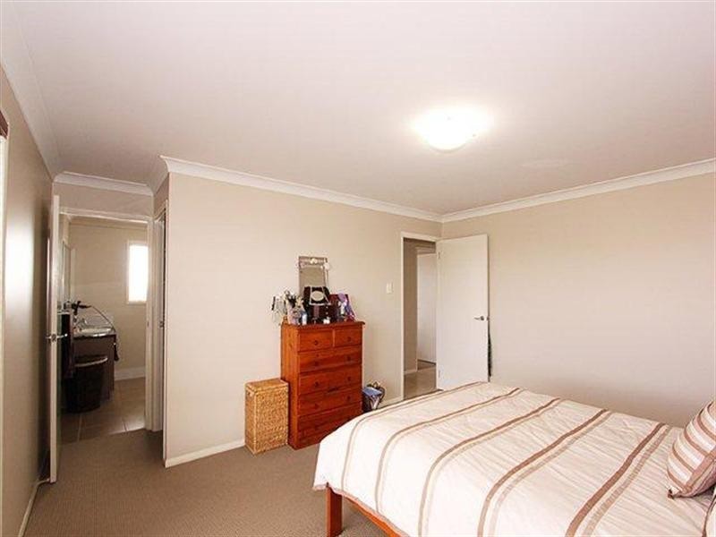 54 Whitman Street, Westbrook QLD 4350