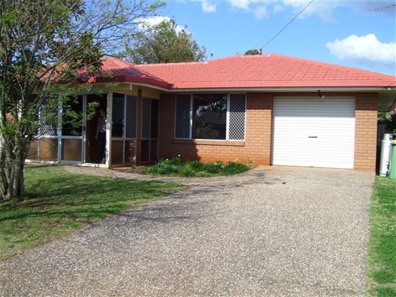 40 Arabian Street, Harristown QLD 4350