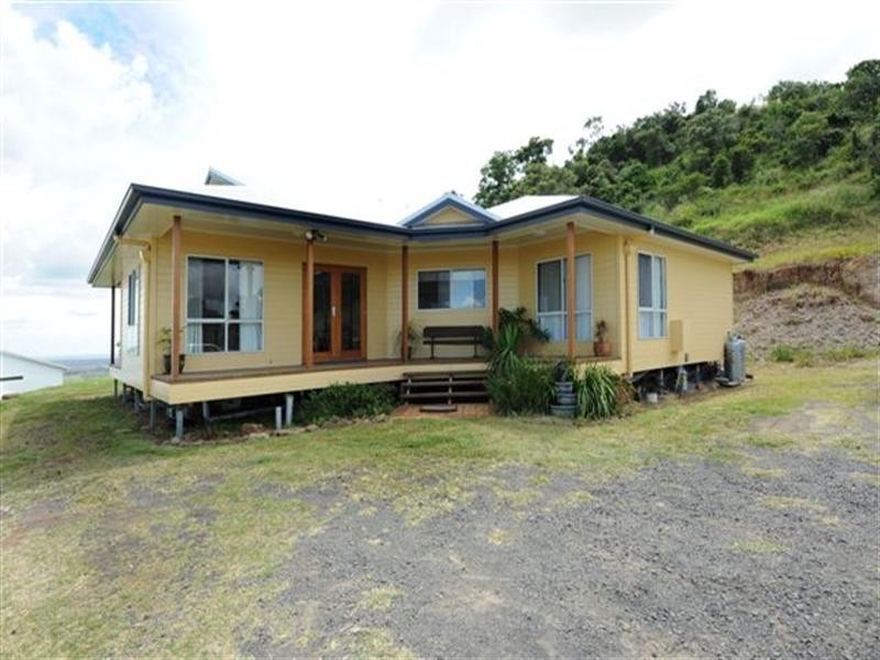 4 West View Court, Glencoe QLD 4352