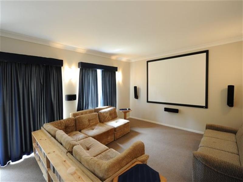 4 West View Court, Glencoe QLD 4352