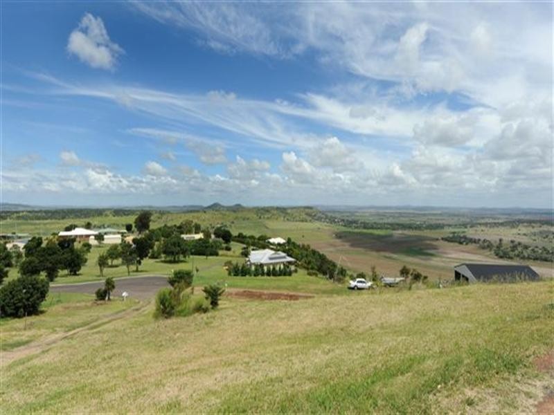 4 West View Court, Glencoe QLD 4352