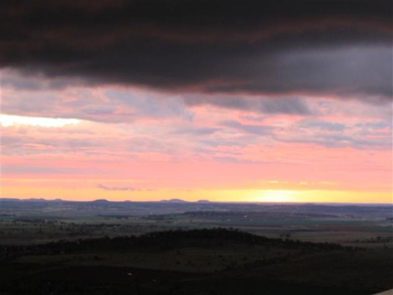 4 West View Court, Glencoe QLD 4352