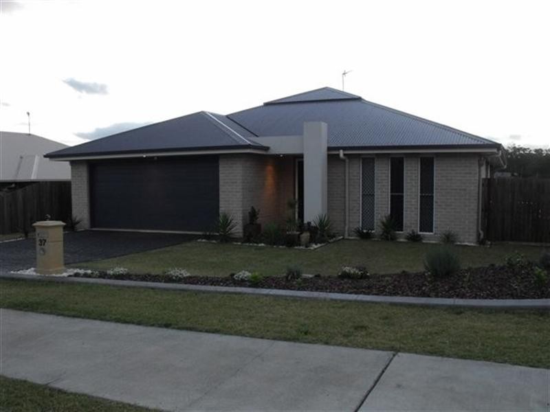 37 Woleebee Drive, Glenvale QLD 4350