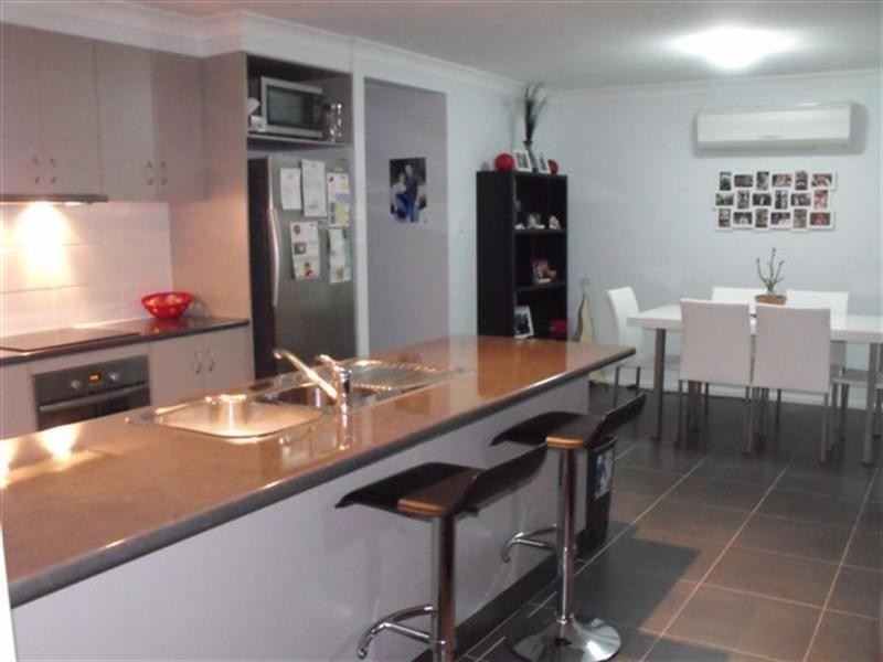 37 Woleebee Drive, Glenvale QLD 4350