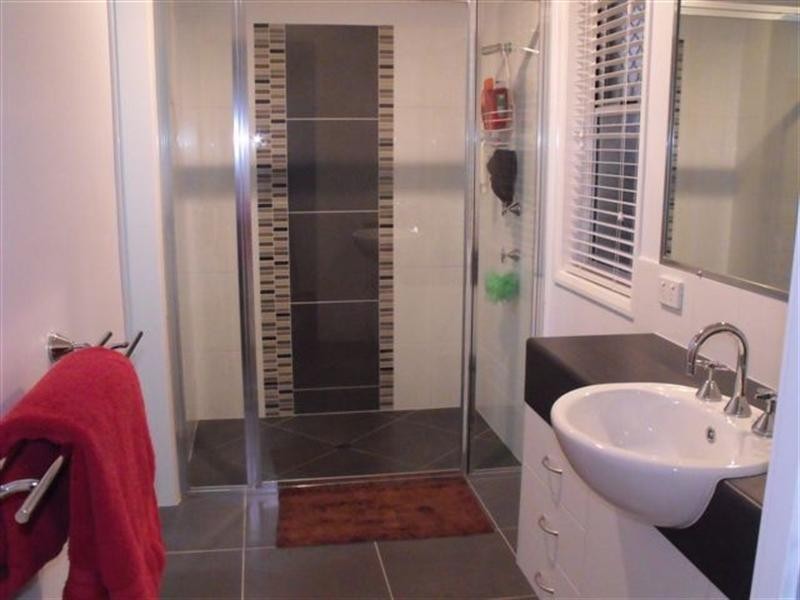 37 Woleebee Drive, Glenvale QLD 4350