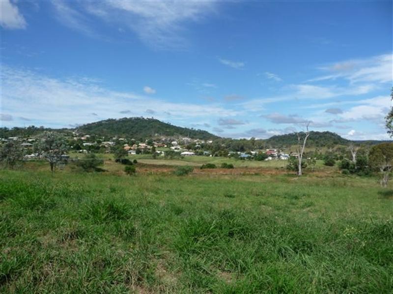 17 Northerly Drive, Hodgson Vale QLD 4352