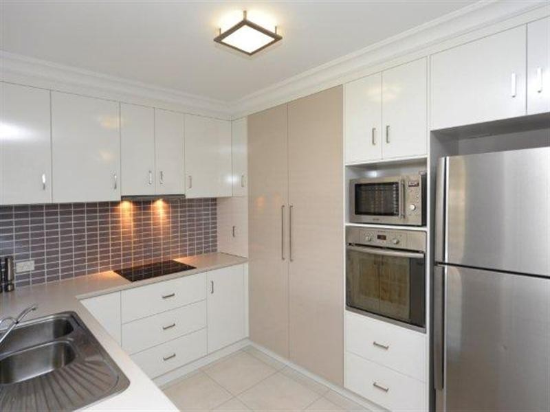 6 Roy Close, Westbrook QLD 4350
