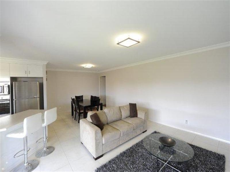 6 Roy Close, Westbrook QLD 4350