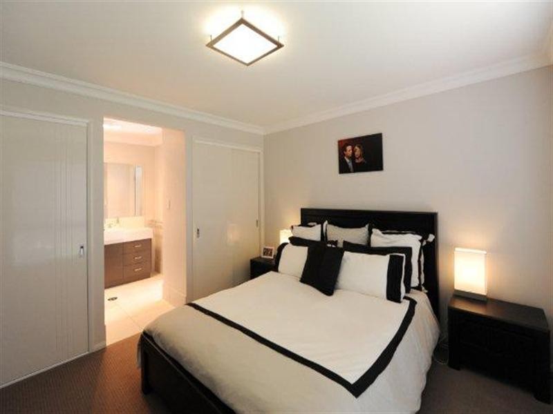 6 Roy Close, Westbrook QLD 4350