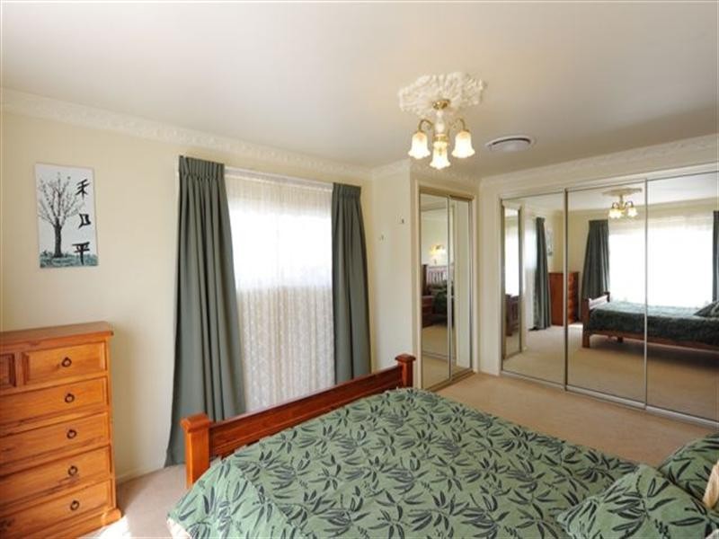 9 Mott Crescent, Toowoomba QLD 4350