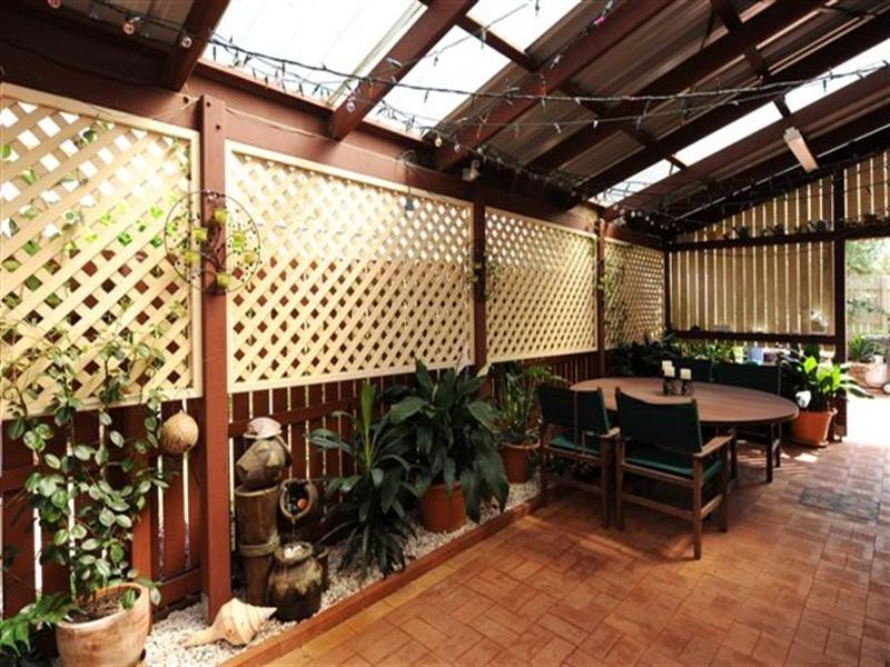 9 Mott Crescent, Toowoomba QLD 4350