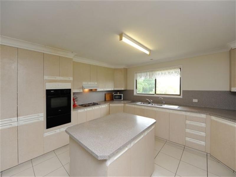 11 King Street, Kingsthorpe QLD 4400
