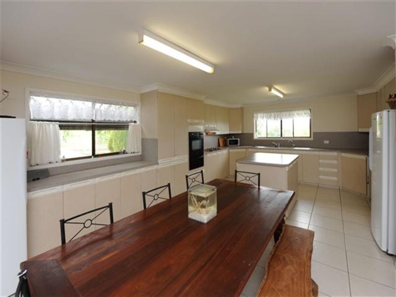 11 King Street, Kingsthorpe QLD 4400
