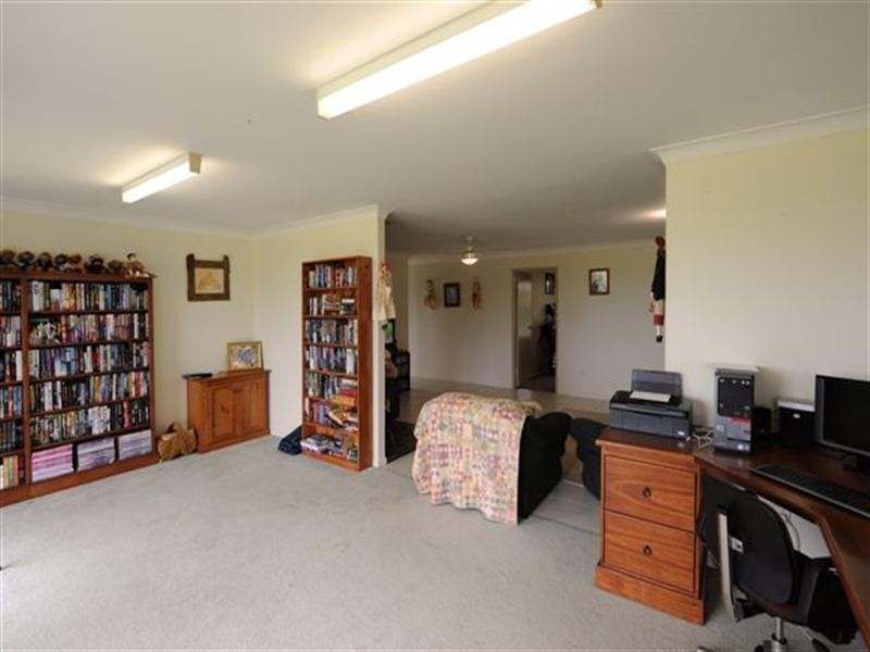 11 King Street, Kingsthorpe QLD 4400