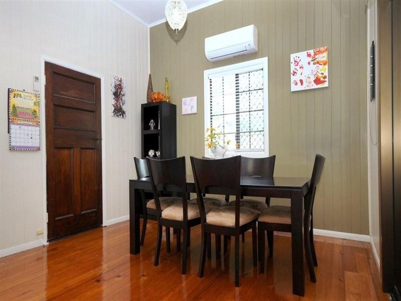 2 Alice Street, East Toowoomba QLD 4350