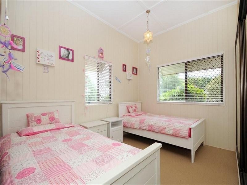 2 Alice Street, East Toowoomba QLD 4350