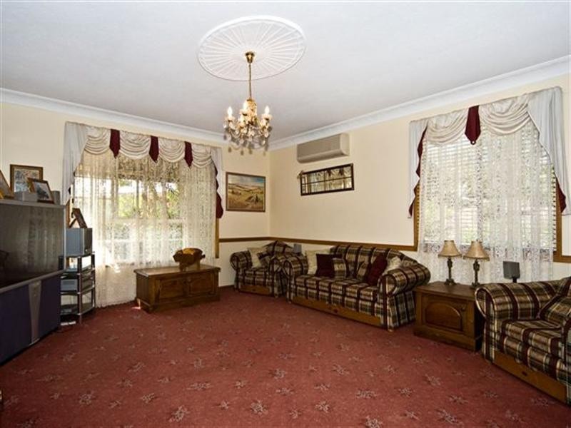 286 Hayden Street, Mount Rascal QLD 4350