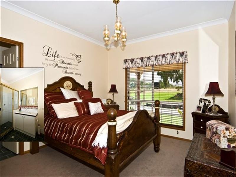 286 Hayden Street, Mount Rascal QLD 4350