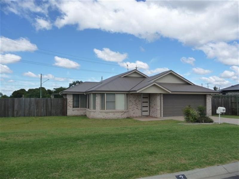 2 Bunkers Hill School Road, Westbrook QLD 4350