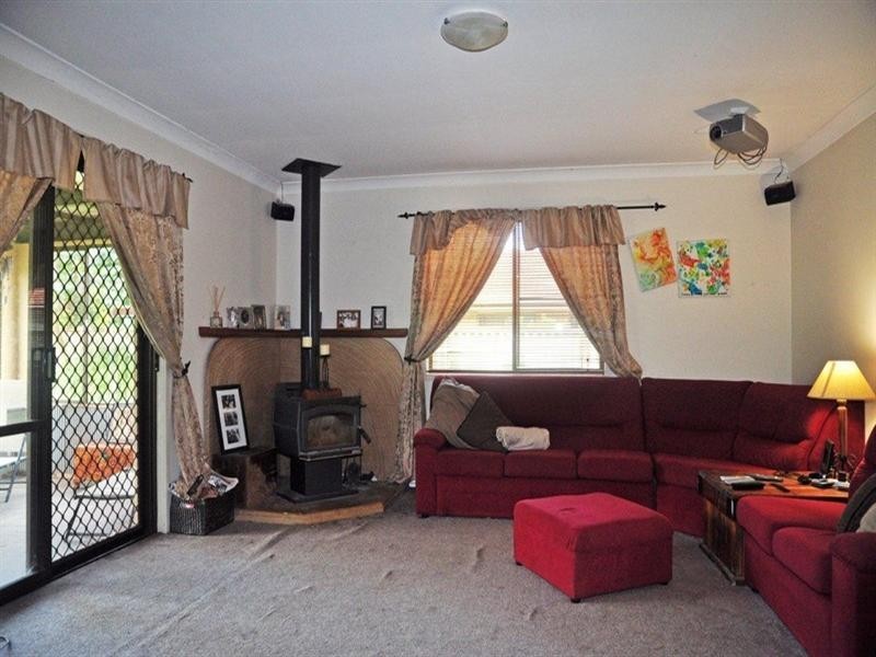 21 Trousdell Court, Rockville QLD 4350