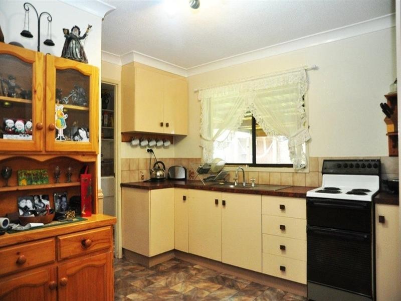 21 Trousdell Court, Rockville QLD 4350