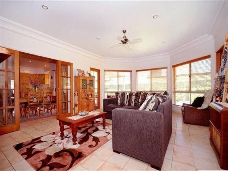 12 Purnawilla Court, Middle Ridge QLD 4350