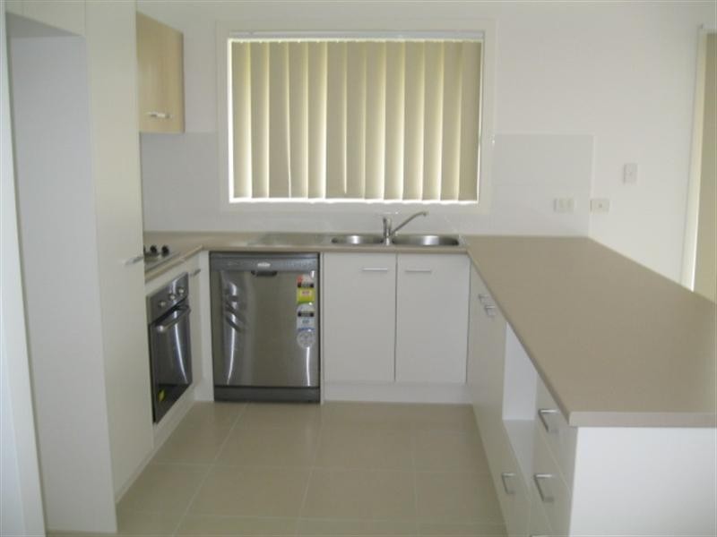 1 Egret Court, Highfields QLD 4352