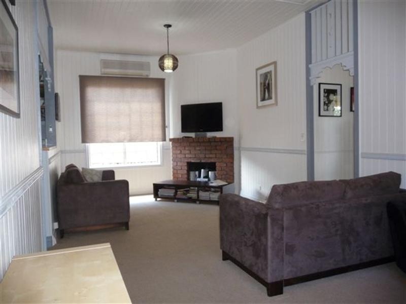 9 Grenier Street, North Toowoomba QLD 4350