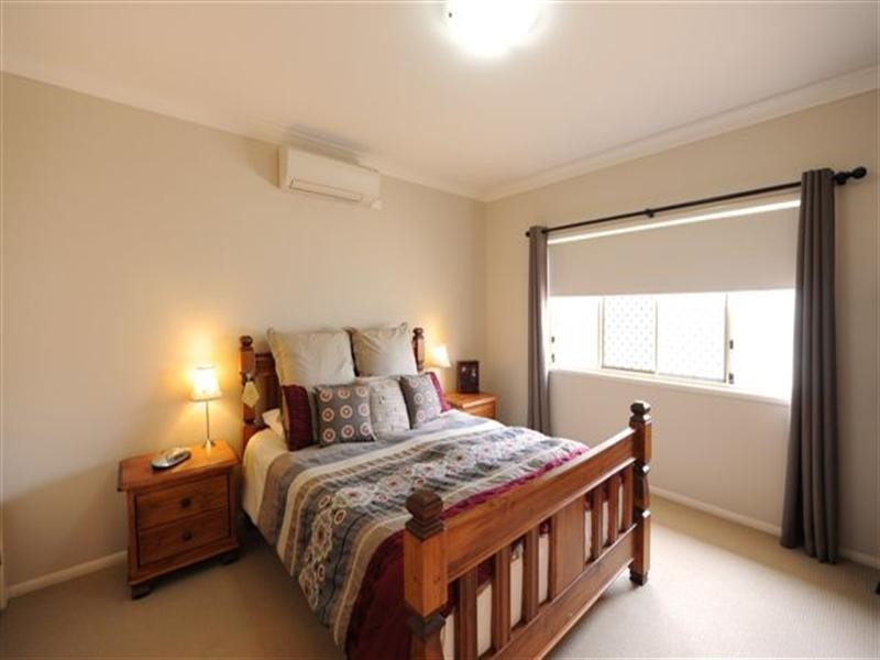 50 Belclaire Drive, Westbrook QLD 4350