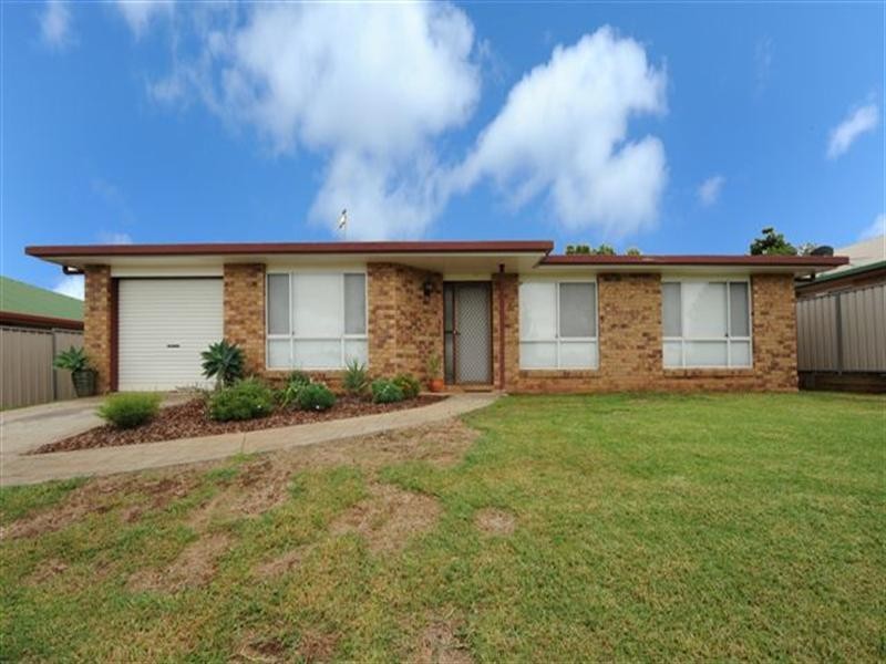 31 Liquidamber Street, Glenvale QLD 4350