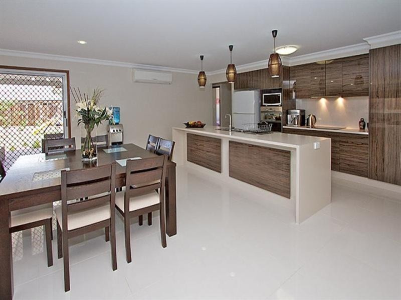 27 Sommariva Street, Westbrook QLD 4350