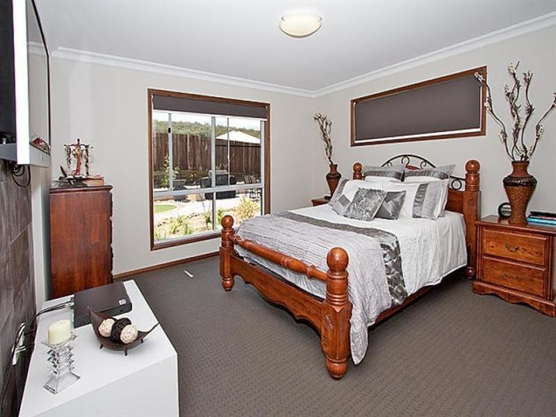 27 Sommariva Street, Westbrook QLD 4350