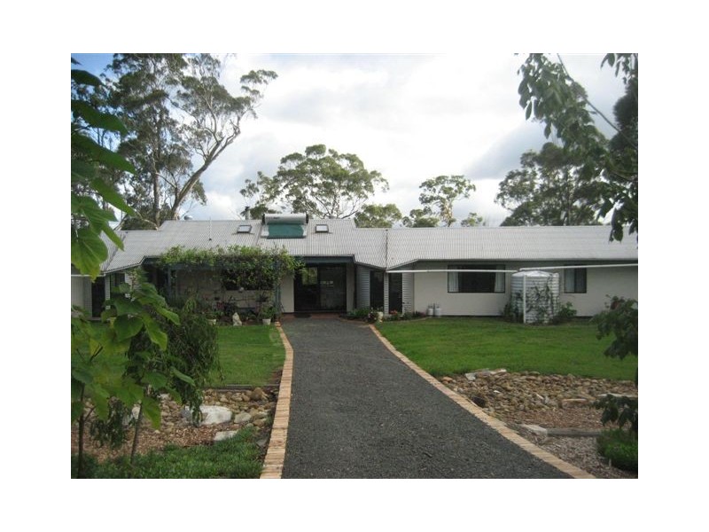 136 Happy Valley Road, Cabarlah QLD 4352