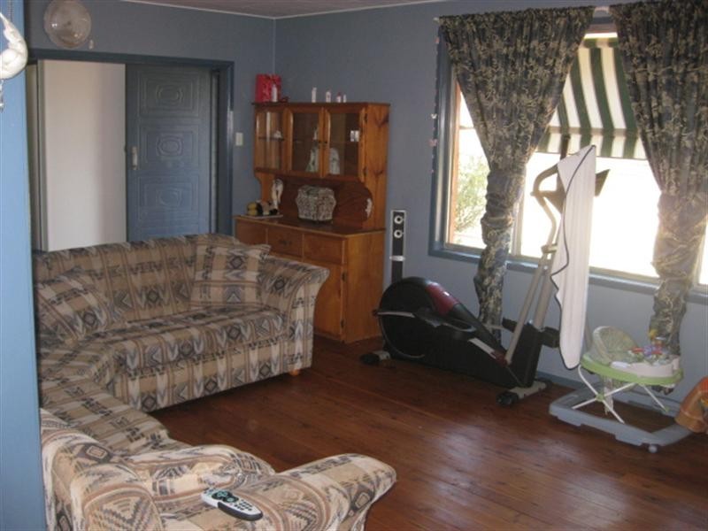 16 Pammenter Road, Hodgson Vale QLD 4352