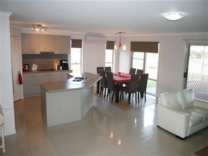 32 Whitman Street, Westbrook QLD 4350