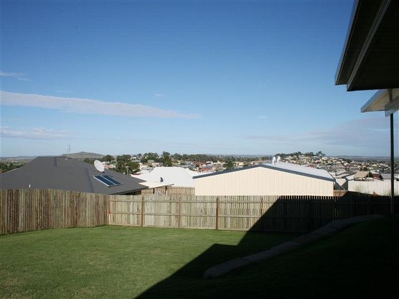 32 Whitman Street, Westbrook QLD 4350