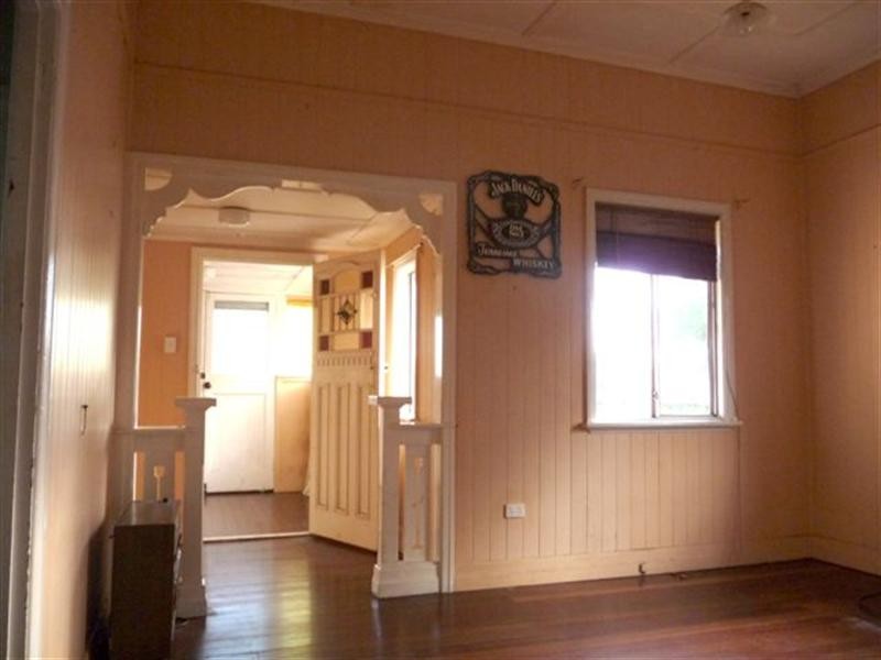 99a Bridge Street, Mount Lofty QLD 4350