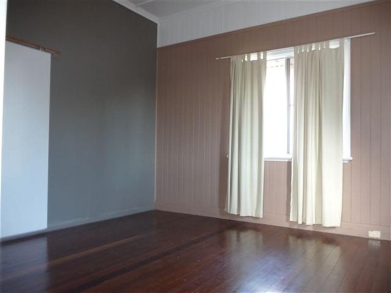 99a Bridge Street, Mount Lofty QLD 4350